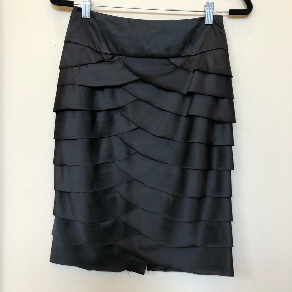 Forever Twenty One - black pleated pencil skirt